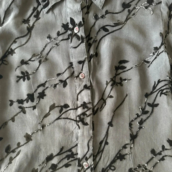 Express Women’s Silk Long Sleeve Blouse size 3 - Picture 5 of 7